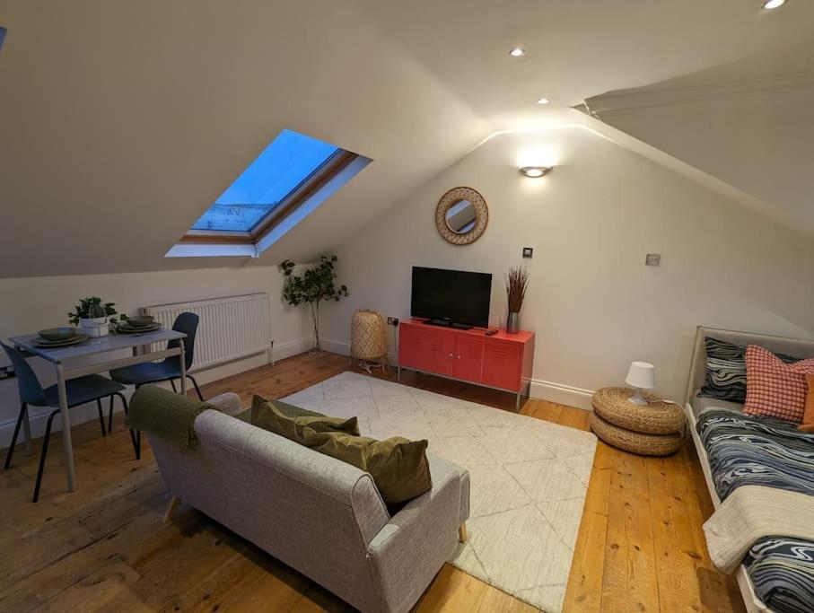 Fabulous Central Studio - Flat 4 Highbury Apartament